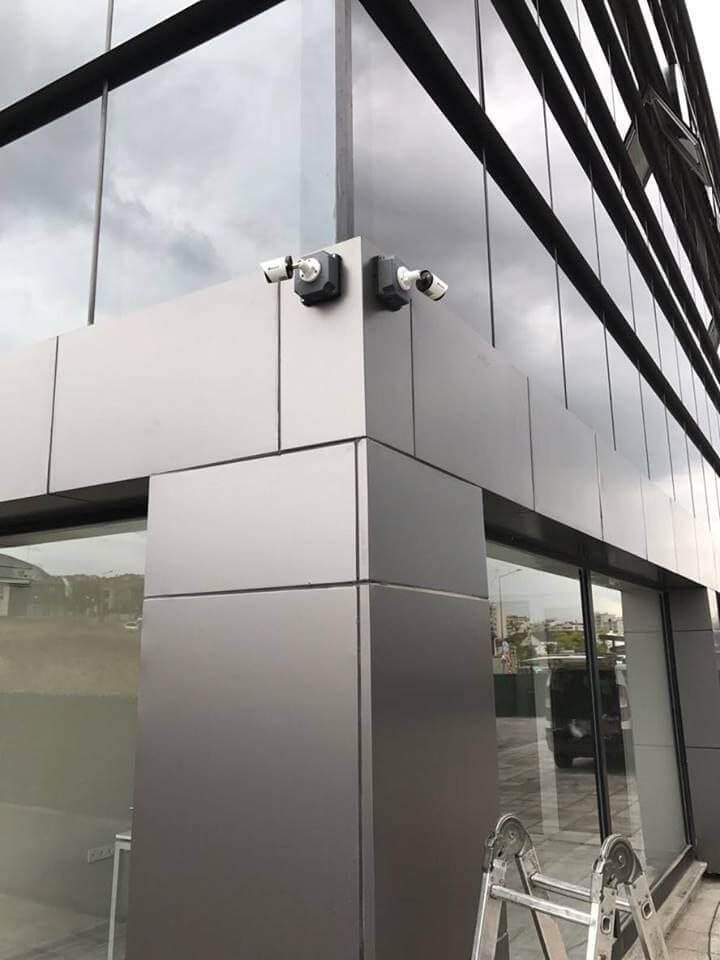 تركيب كاميرات مراقبة بالمنطقة الشرقية