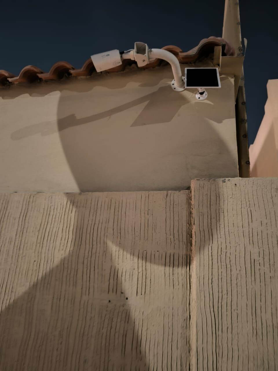 تركيب كاميرات مراقبة بالمنطقة الشرقية